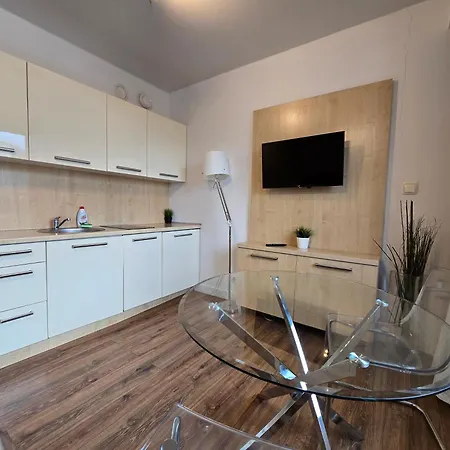 Happy Estate - Ul Krawiecka - 6th Floor Apartment Wroclaw