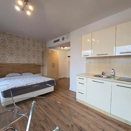 Happy Estate - Ul Krawiecka - 6th Floor Apartment Wroclaw